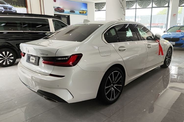 Used BMW 3 Series 2022 325Li M Sport Package Rear Right 45 Deg