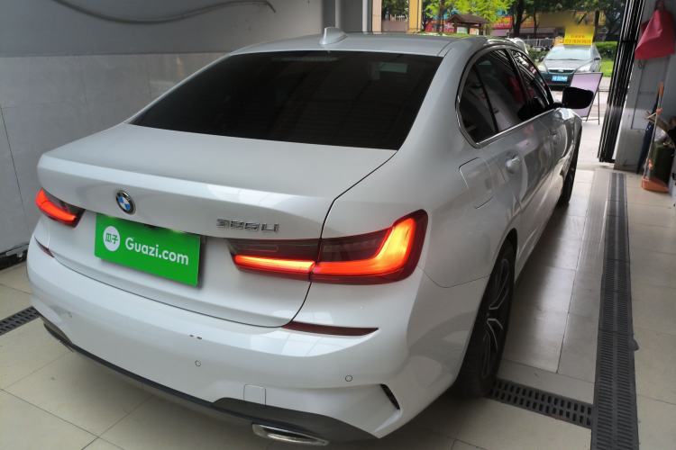 Used BMW 3 Series 2022 325Li M Sport Package Rear Right 45 Deg
