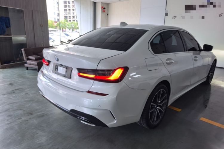 Used BMW 3 Series 2022 Restyled 320Li M Sport Package Rear Right 45 Deg