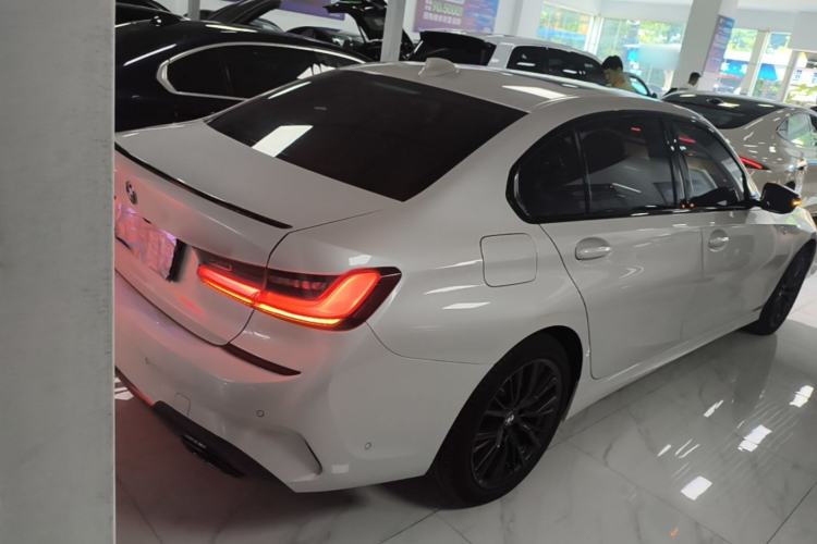 Used BMW 3 Series 2022 325Li M Sport Night Edition Package Rear Right 45 Deg