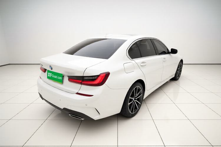 Used BMW 3 Series 2022 325Li M Sport Package Rear Right 45 Deg