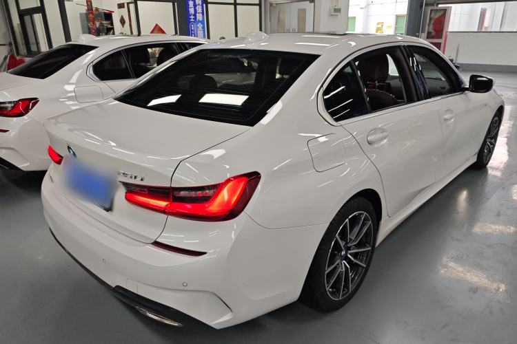 Used BMW 3 Series 2022 325Li M Sport Package Rear Right 45 Deg