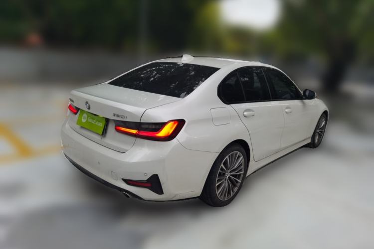 Used BMW 3 Series 2022 Updated 320i Sport Package Rear Right 45 Deg