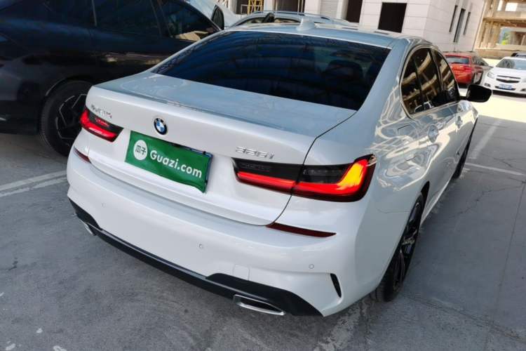 Used BMW 3 Series 2022 325i M Sport Package Rear Right 45 Deg