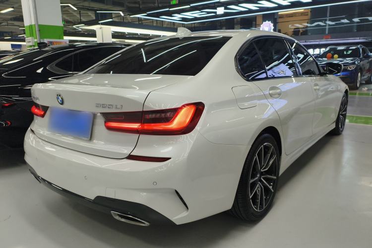 Used BMW 3 Series 2022 325Li M Sport Package Rear Right 45 Deg