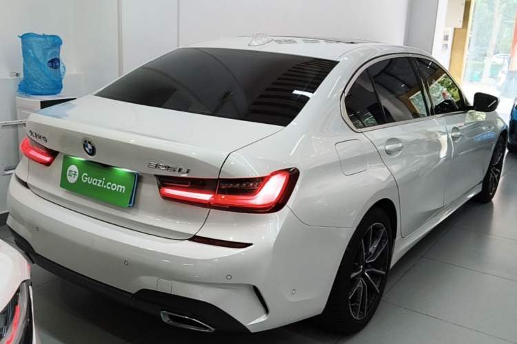 Used BMW 3 Series 2022 Updated 325Li M Sport Package Rear Right 45 Deg