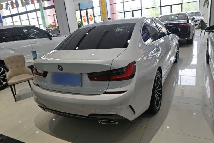 Used BMW 3 Series 2022 320Li M Sport Package Rear Right 45 Deg