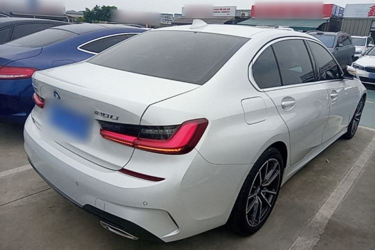 Used BMW 3 Series 2022 Restyled 320Li M Sport Package Rear Right 45 Deg