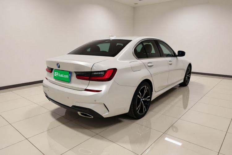 Used BMW 3 Series 2022 325i M Sport Package Rear Right 45 Deg