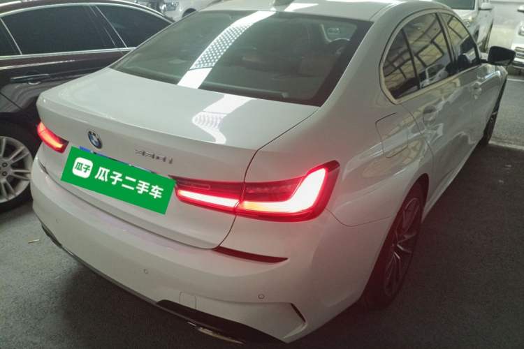 Used BMW 3 Series 2022 320Li M Sport Package Rear Right 45 Deg