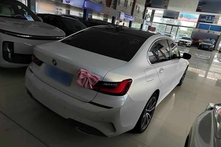 Used BMW 3 Series 2022 325Li M Sport Package Rear Right 45 Deg