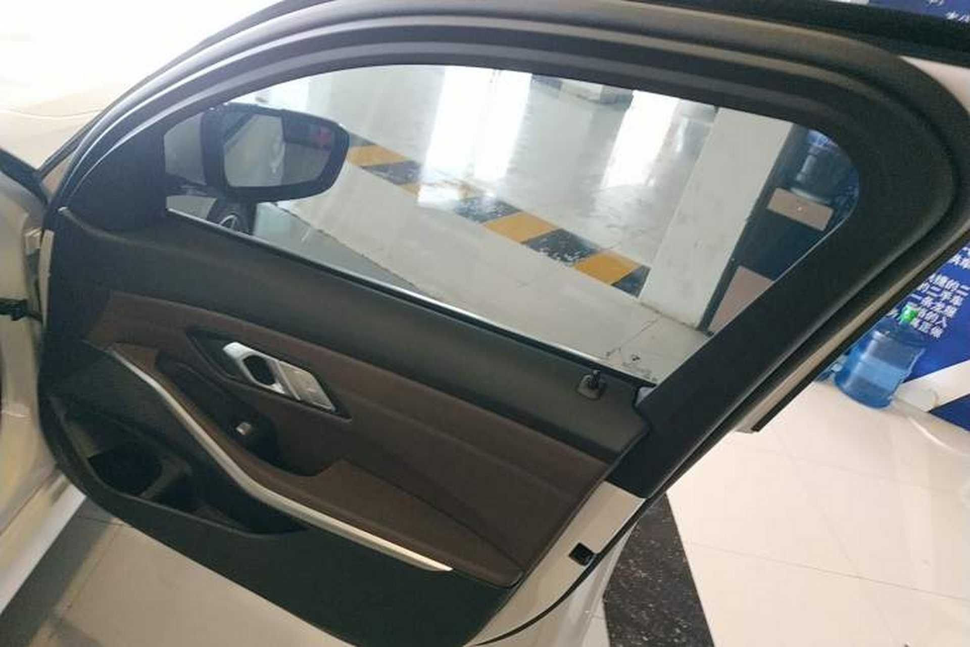 Used BMW 3 Series 2022 Restyled 320Li M Sport Package Right Front Door Interior