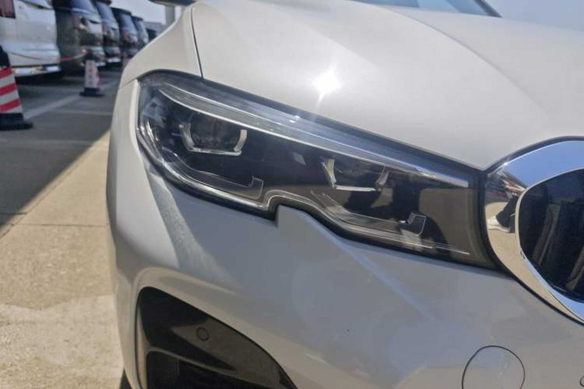 Used BMW 3 Series 2022 320Li M Sport Package Right Front Headlight