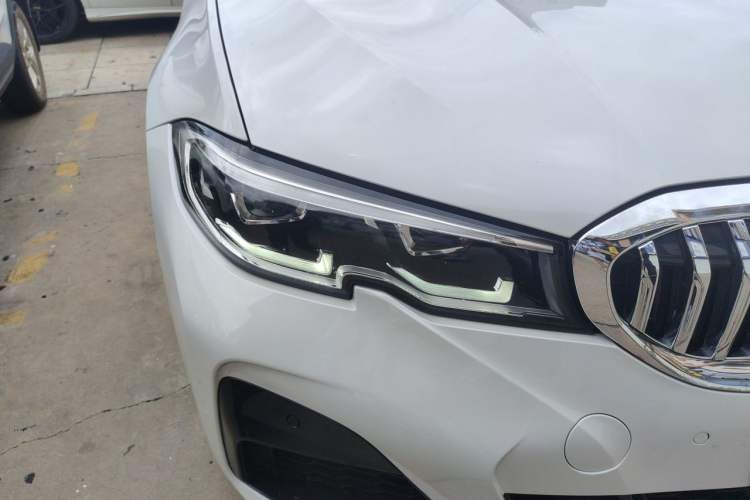 Used BMW 3 Series 2022 320Li M Sport Package Right Front Headlight
