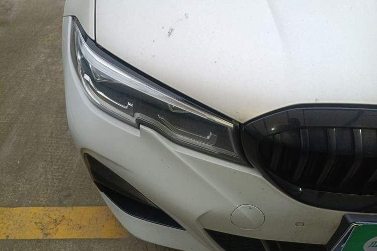 Used BMW 3 Series 2022 Restyled 325Li M Sport Night Edition Package Right Front Headlight