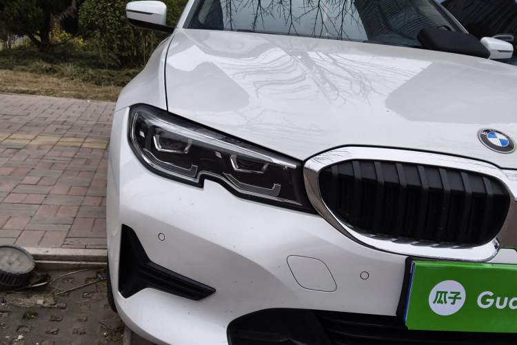 Used BMW 3 Series 2022 Updated 320i Sport Package Right Front Headlight