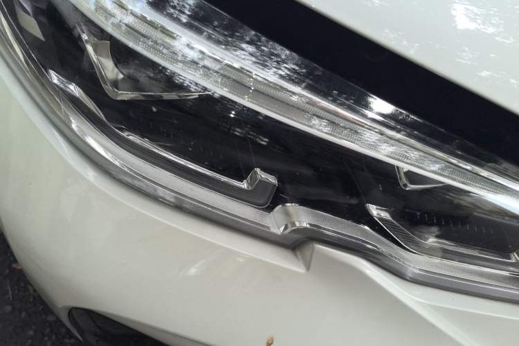Used BMW 3 Series 2022 325Li M Sport Package Right Front Headlight