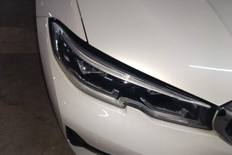 Used BMW 3 Series 2022 320i Sport Package Right Front Headlight