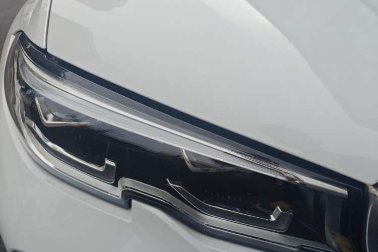 Used BMW 3 Series 2022 325Li M Sport Package Right Front Headlight