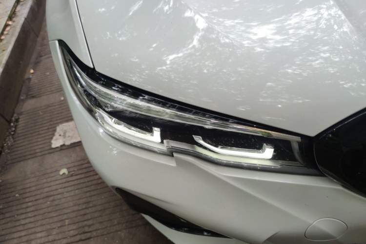 Used BMW 3 Series 2022 Restyled 325Li M Sport Night Edition Package Right Front Headlight
