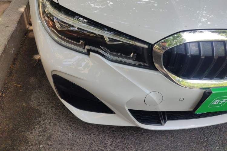 Used BMW 3 Series 2022 325Li M Sport Package Right Front Headlight