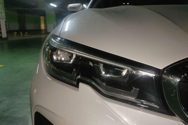 Used BMW 3 Series 2022 Updated 325Li M Sport Package Right Front Headlight