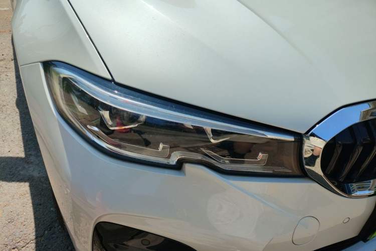 Used BMW 3 Series 2022 Updated 325Li M Sport Package Right Front Headlight
