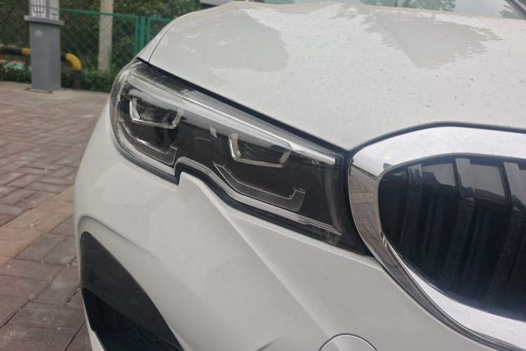 Used BMW 3 Series 2022 325Li M Sport Package Right Front Headlight