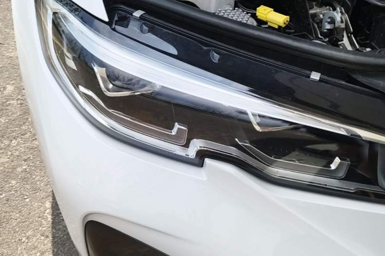 Used BMW 3 Series 2022 325Li M Sport Package Right Front Headlight