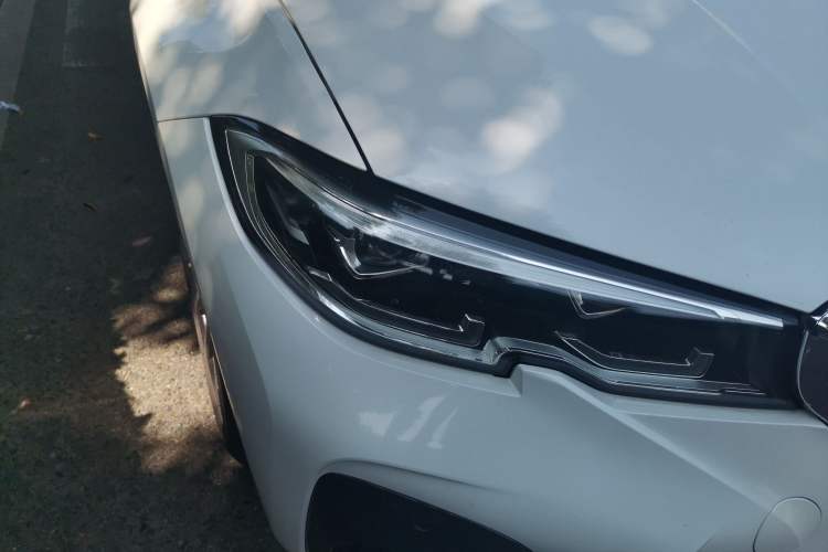 Used BMW 3 Series 2022 325Li M Sport Package Right Front Headlight