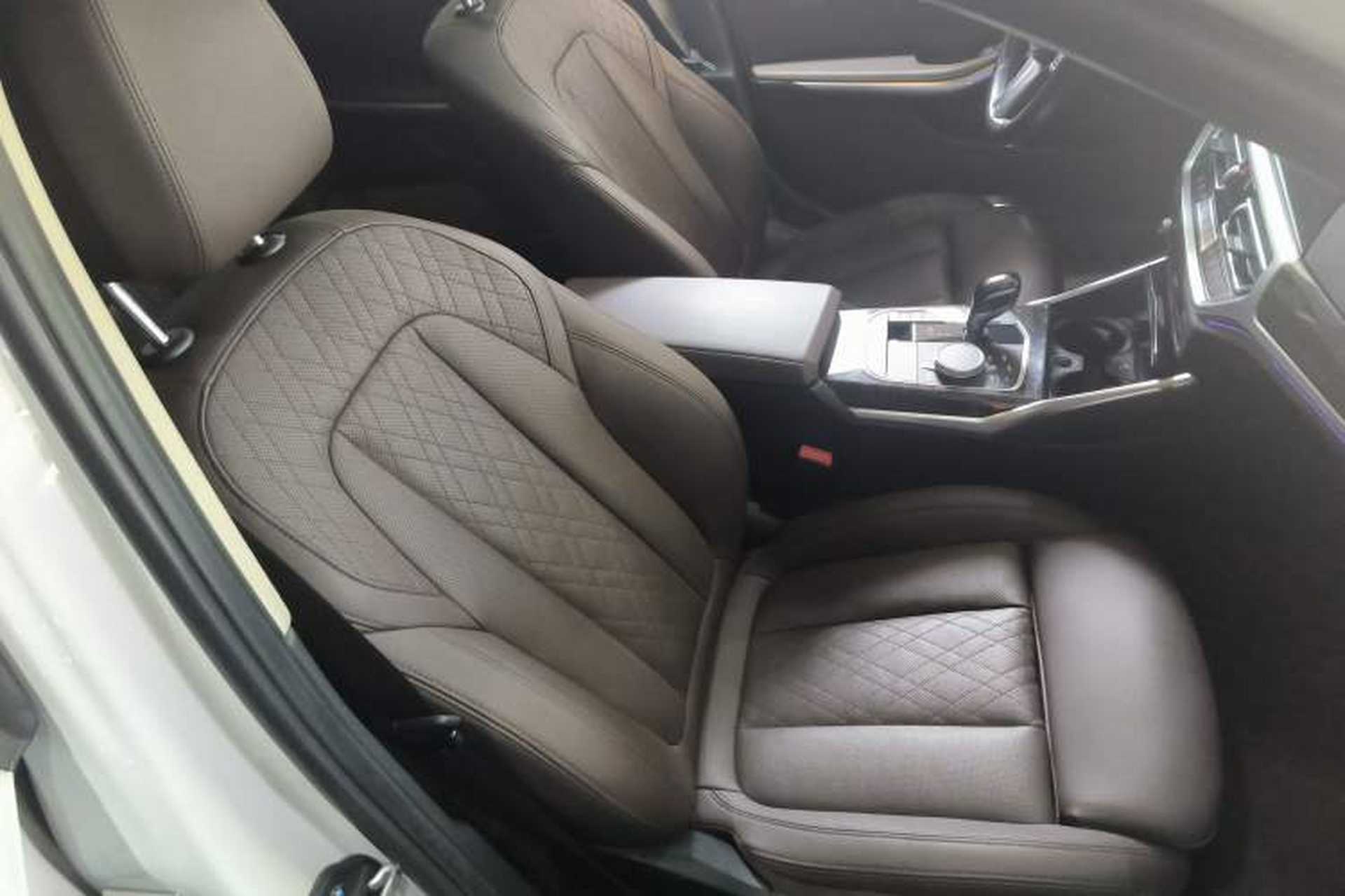 Used BMW 3 Series 2022 325Li M Sport Package Right Front Seat