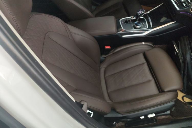 Used BMW 3 Series 2022 Updated 325Li M Sport Package Right Front Seat