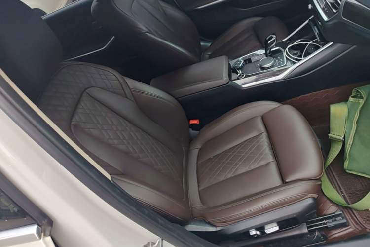 Used BMW 3 Series 2022 Updated 325Li M Sport Package Right Front Seat