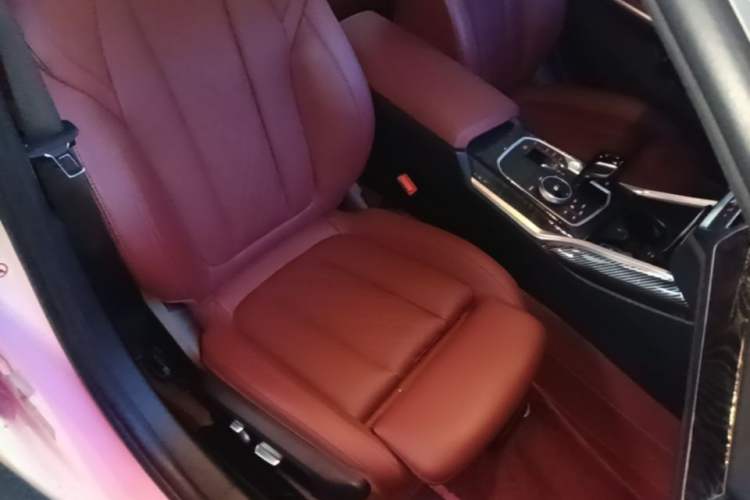 Used BMW 3 Series 2022 Updated 325i M Sport Package Right Front Seat