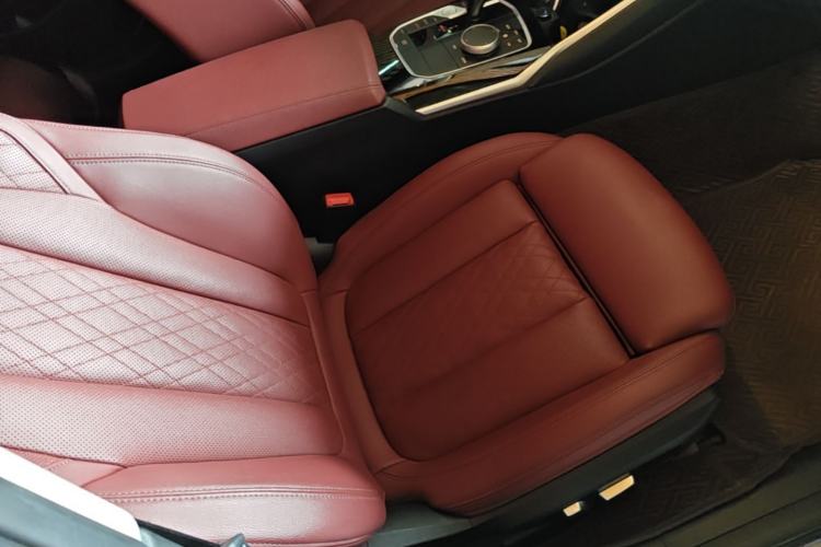 Used BMW 3 Series 2022 320i Sport Package Right Front Seat