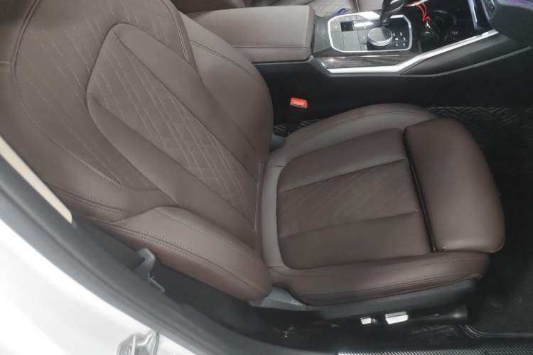 Used BMW 3 Series 2022 Updated 325Li M Sport Package Right Front Seat