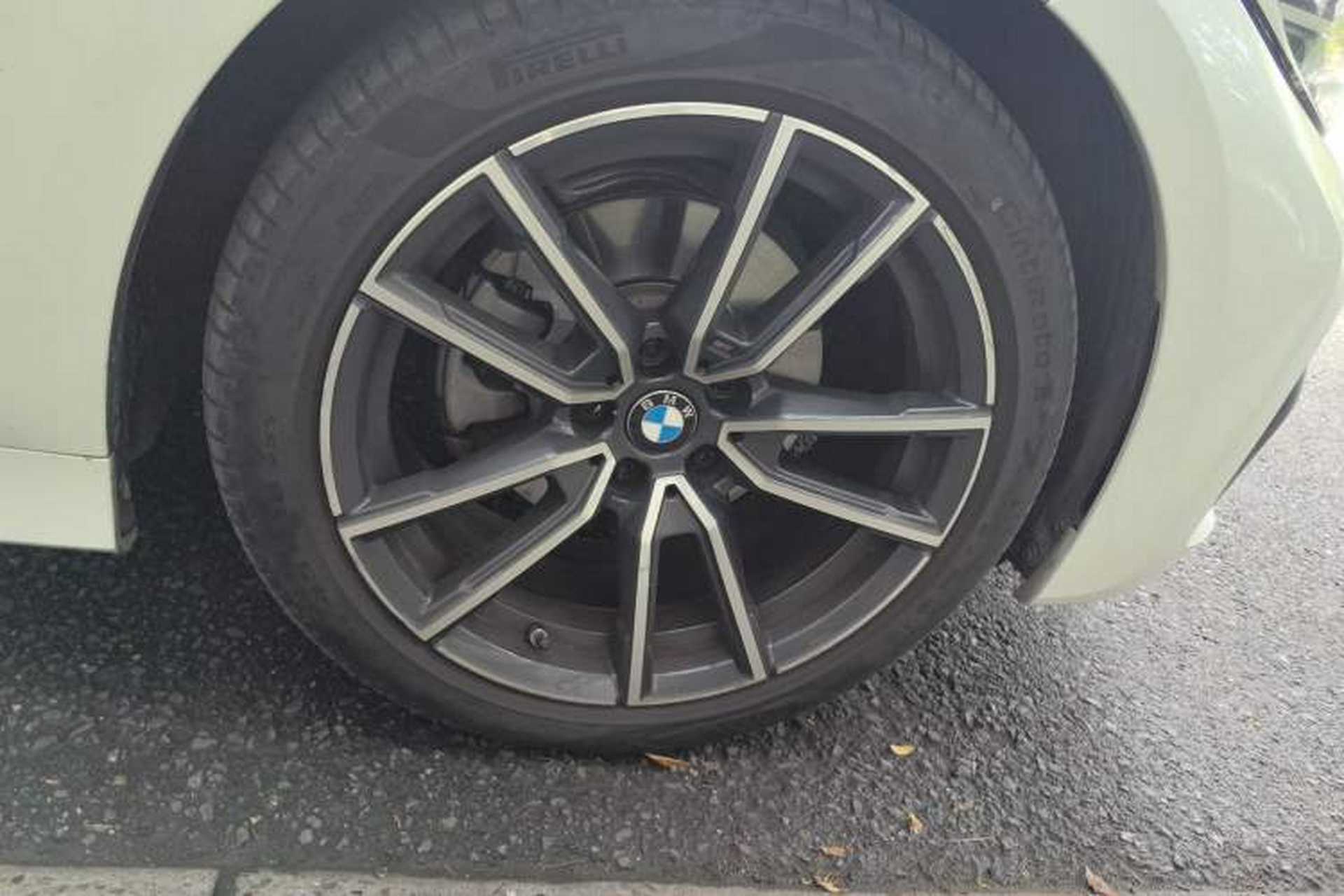 Used BMW 3 Series 2022 325Li M Sport Package Right Front Wheel Hub