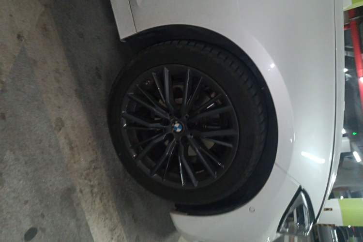 Used BMW 3 Series 2022 Restyled 325Li M Sport Night Edition Package Right Front Wheel Hub