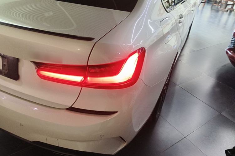 Used BMW 3 Series 2022 325i M Sport Night Edition Package Right Rear Taillight
