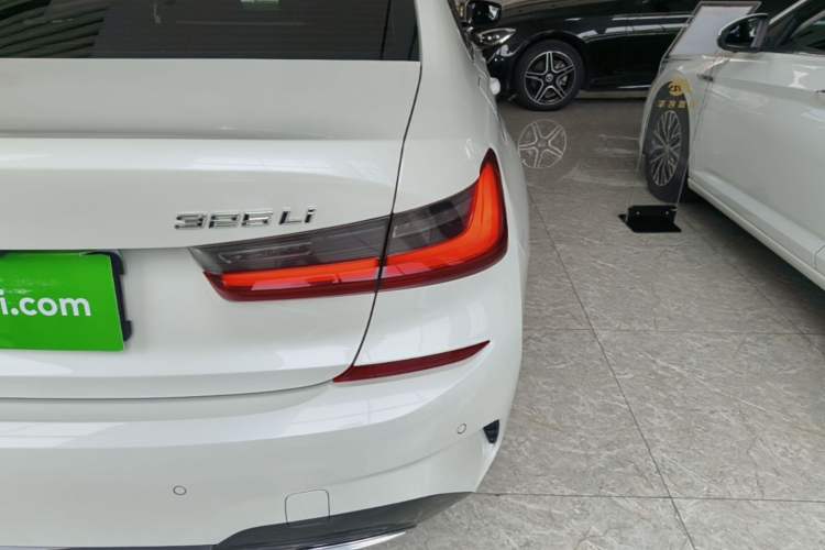 Used BMW 3 Series 2022 325Li M Sport Package Right Rear Taillight