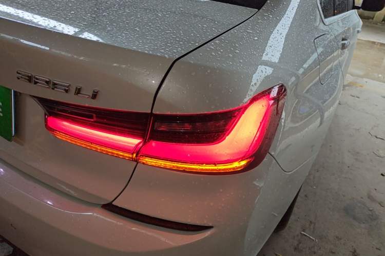 Used BMW 3 Series 2022 325Li M Sport Package Right Rear Taillight