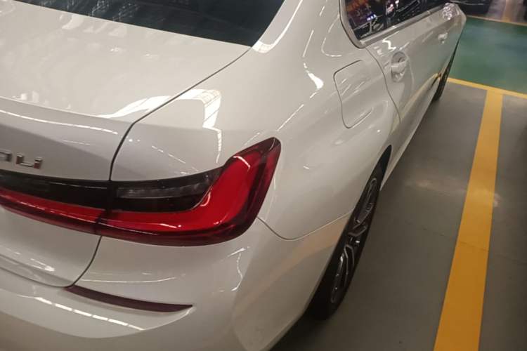 Used BMW 3 Series 2022 Restyled 320Li M Sport Package Right Rear Taillight