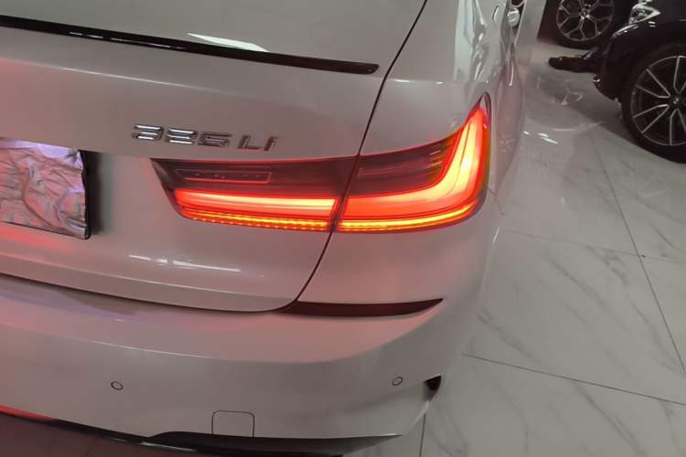 Used BMW 3 Series 2022 325Li M Sport Night Edition Package Right Rear Taillight