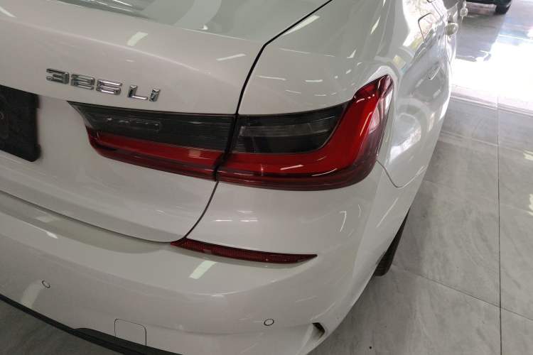 Used BMW 3 Series 2022 325Li M Sport Package Right Rear Taillight