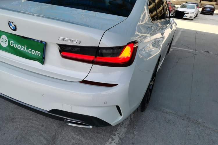 Used BMW 3 Series 2022 325i M Sport Package Right Rear Taillight