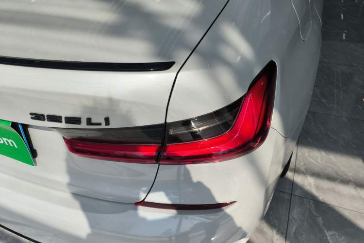 Used BMW 3 Series 2022 Restyled 325Li M Sport Night Edition Package Right Rear Taillight