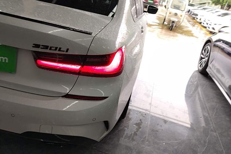 Used BMW 3 Series 2022 330Li xDrive M Sport Night Edition Package Right Rear Taillight