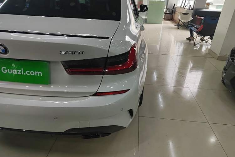 Used BMW 3 Series 2022 330i M Sport Night Edition Right Rear Taillight