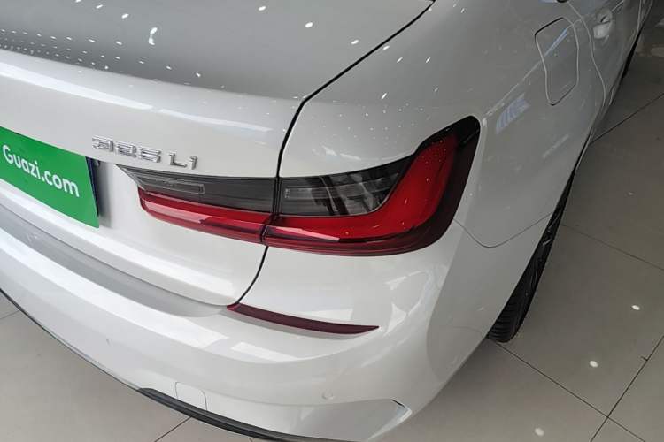 Used BMW 3 Series 2022 Updated 325Li M Sport Package Right Rear Taillight