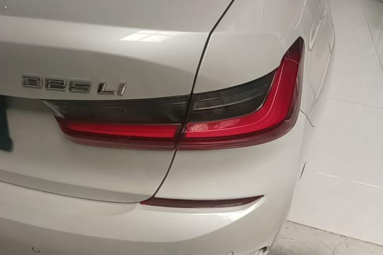 Used BMW 3 Series 2022 Updated 325Li M Sport Package Right Rear Taillight